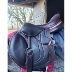 Selle CWD parfait état