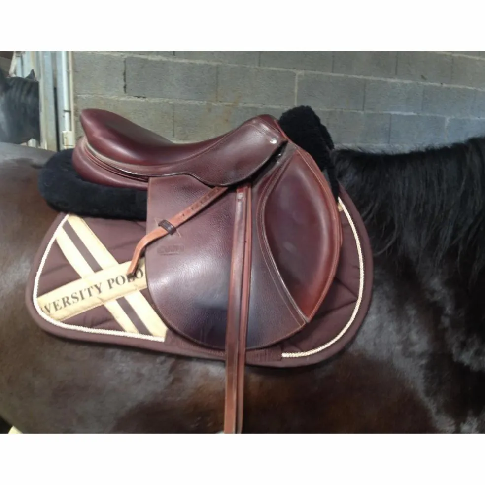 Selle CWD Sellier 17,5 pouces