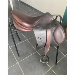 Selle CWD Sellier 17,5 pouces