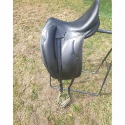 Selle de dressage
