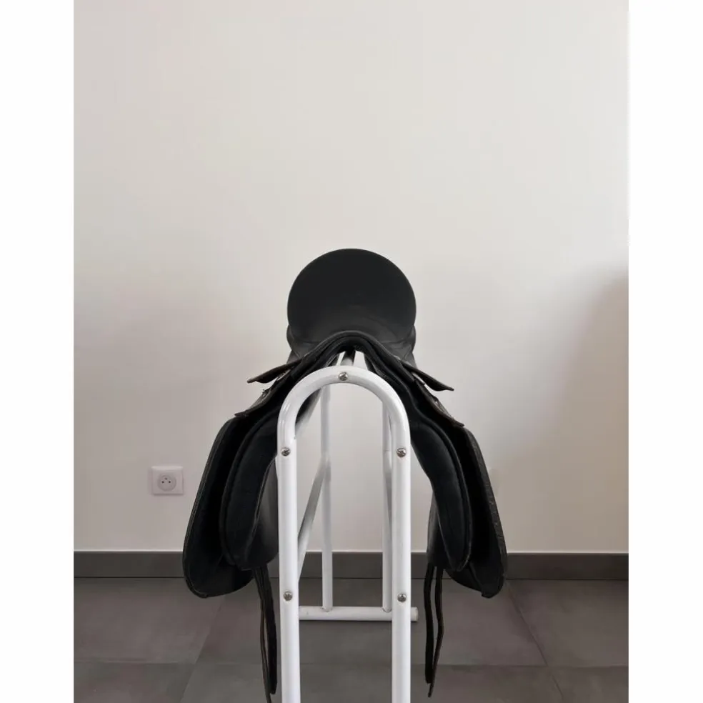 Selle de dressage
