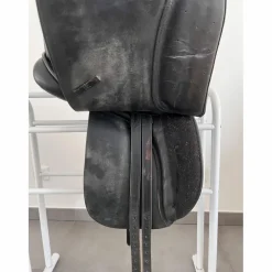 Selle de dressage