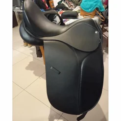 Selle de dressage