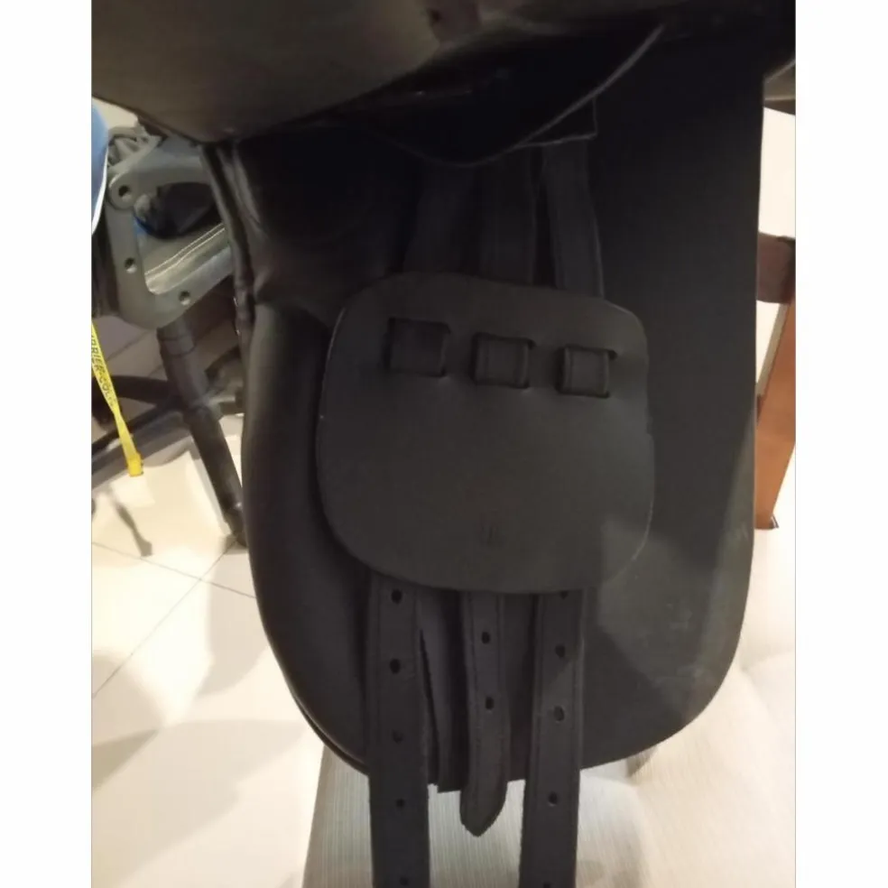 Selle de dressage