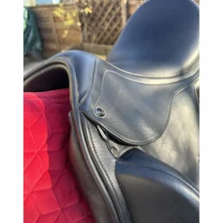 Selle de dressage