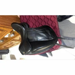 Selle de dressage