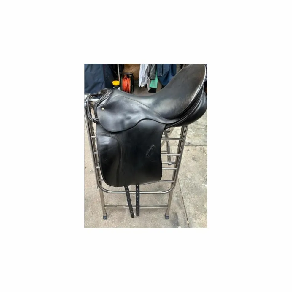 SELLE DE DRESSAGE
