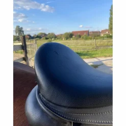 Selle de dressage