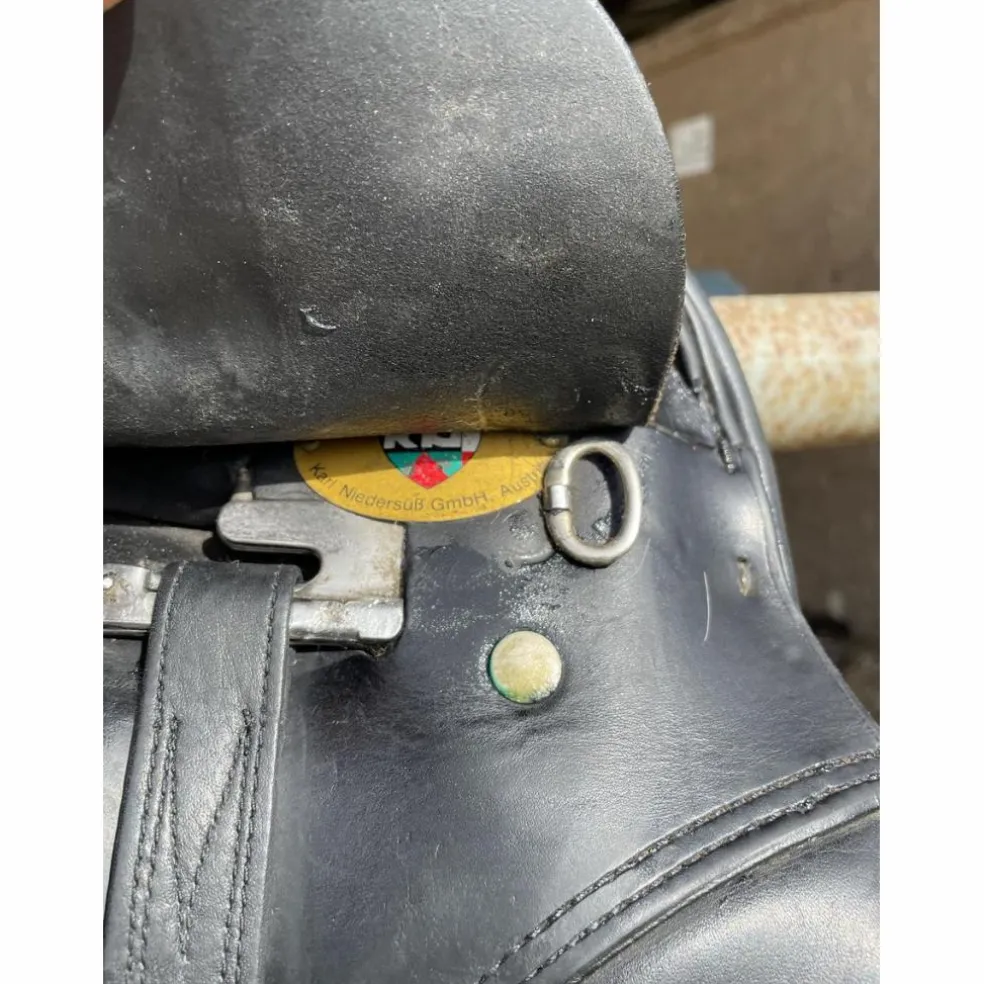 Selle de dressage