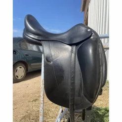 Selle de dressage