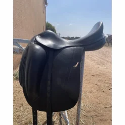 Selle de dressage