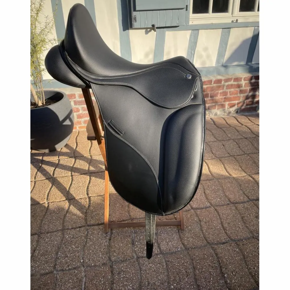 Selle de dressage