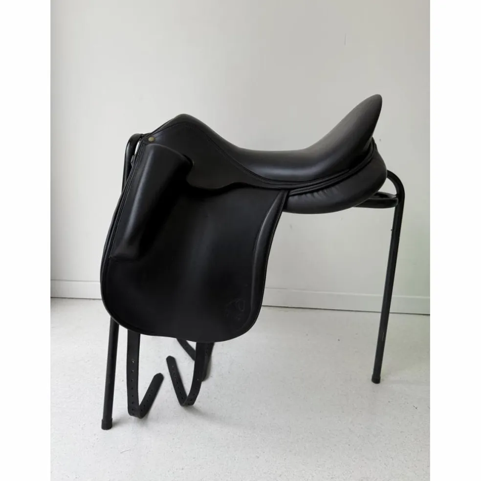 Selle de dressage