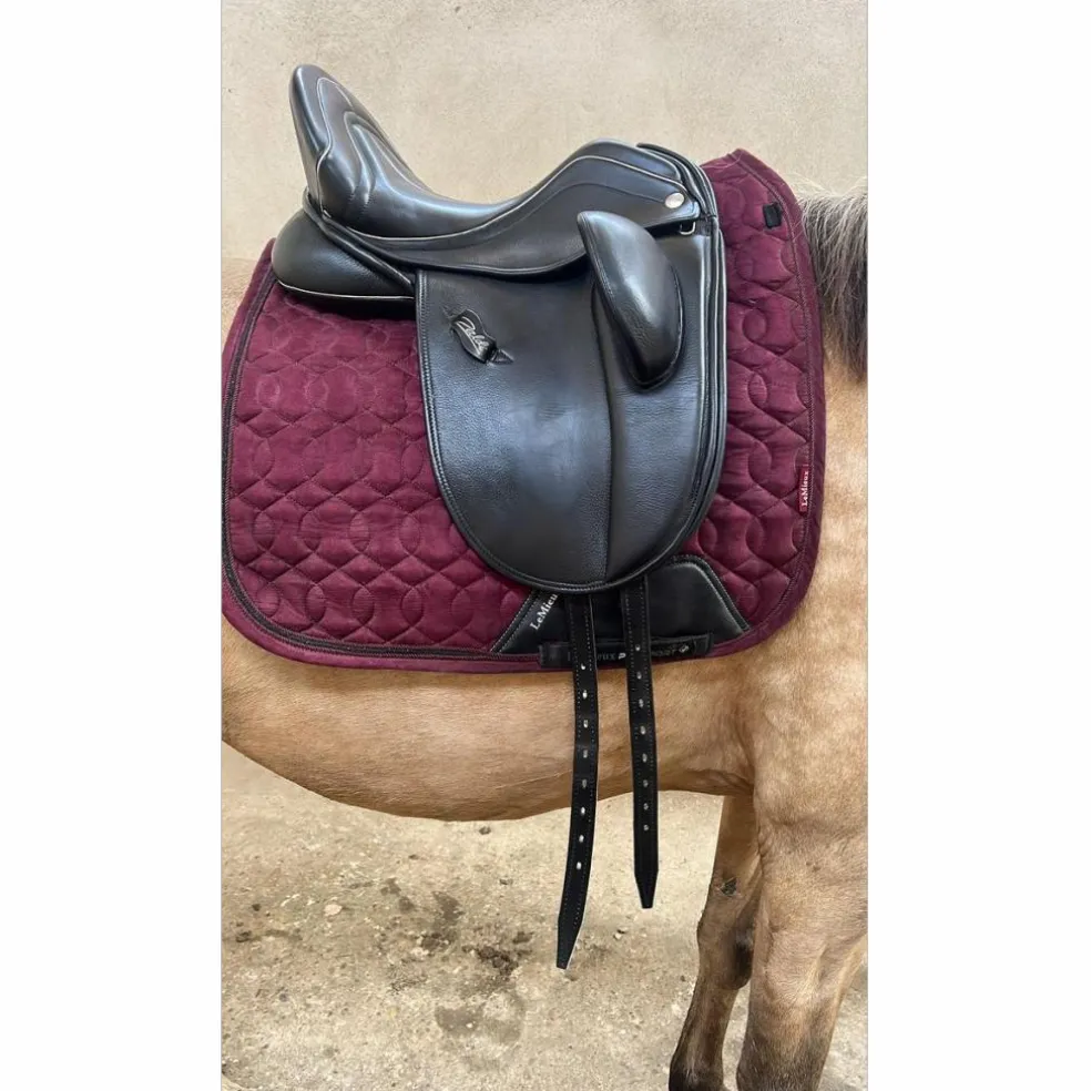Selle de dressage