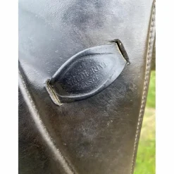 Selle de dressage