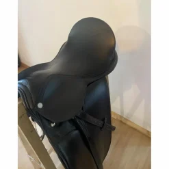 Selle de dressage