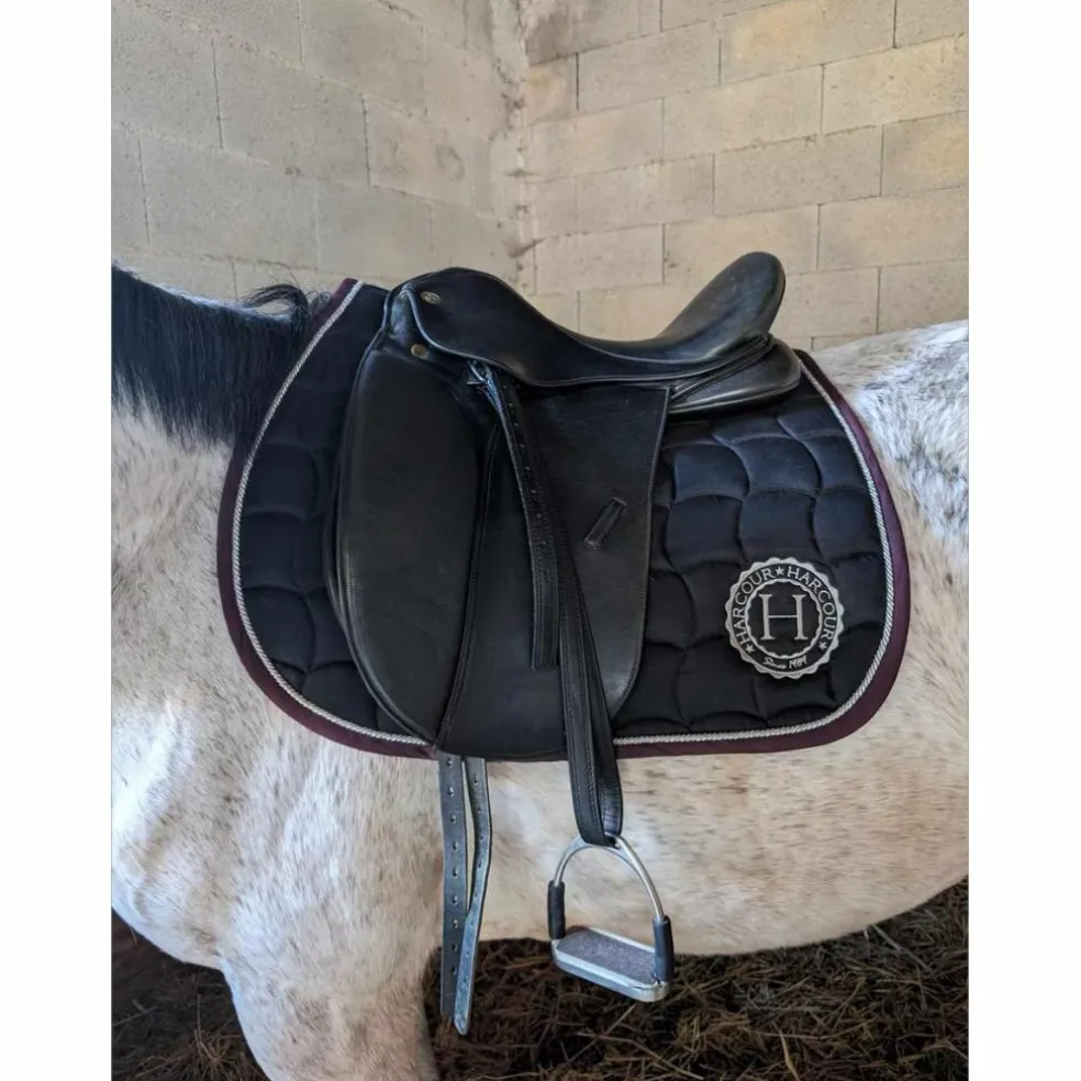 Selle de dressage 17.5