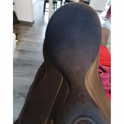 selle de dressage 17,5