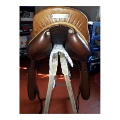 SELLE DE DRESSAGE 17