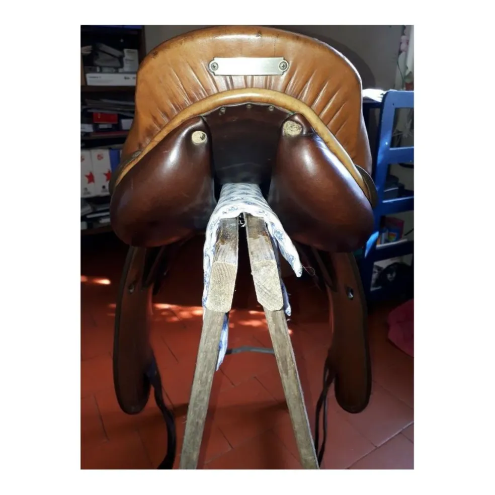 SELLE DE DRESSAGE 17" FORESTIER
