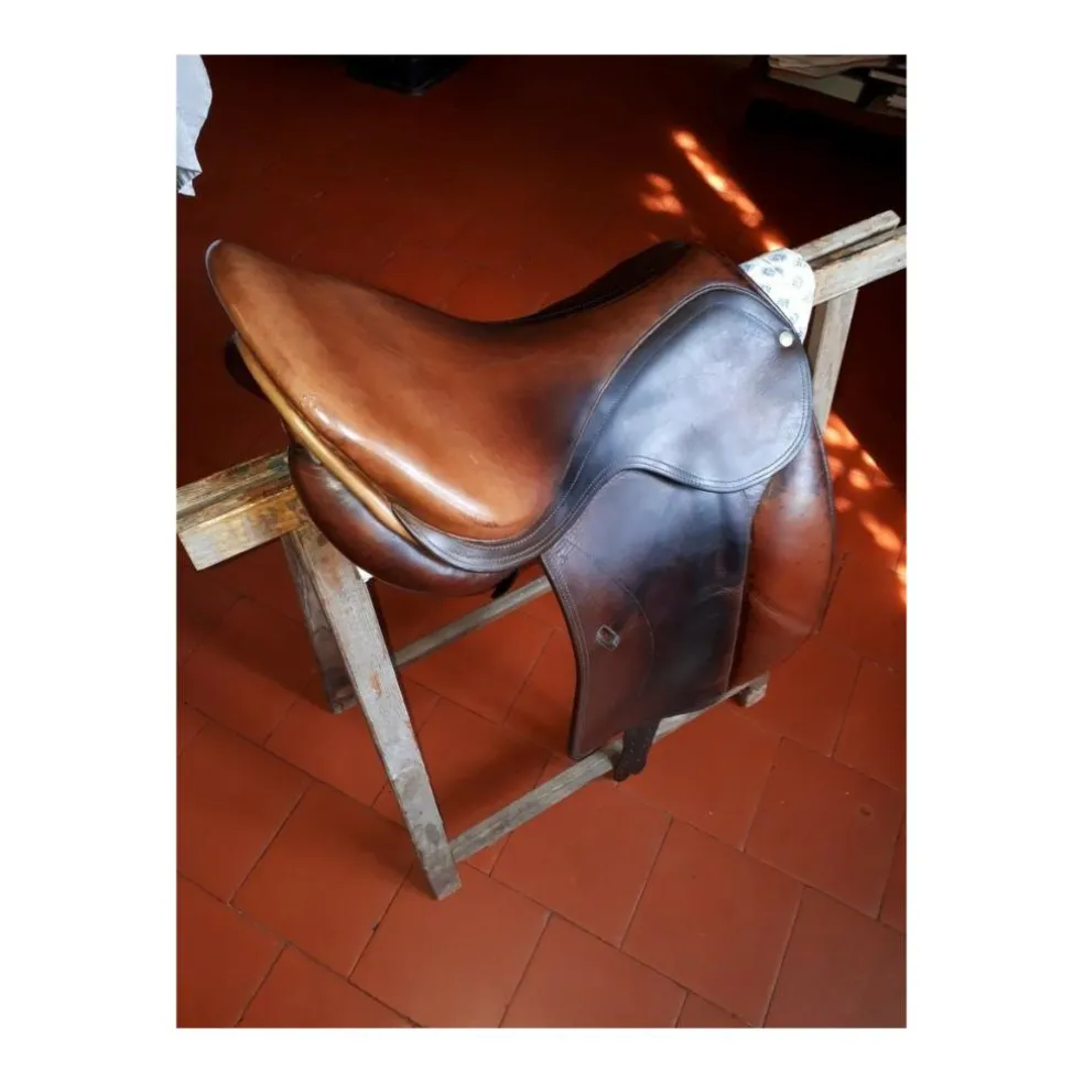 SELLE DE DRESSAGE 17" FORESTIER