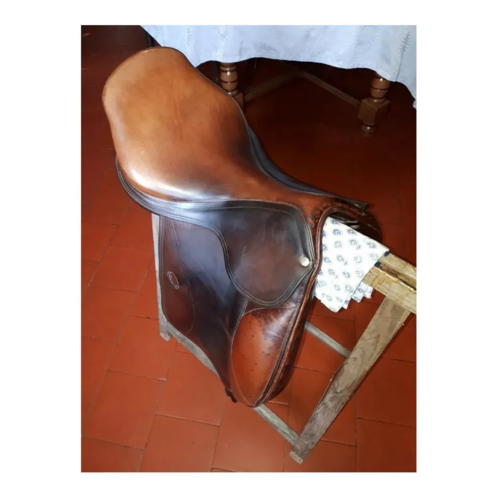 SELLE DE DRESSAGE 17" FORESTIER