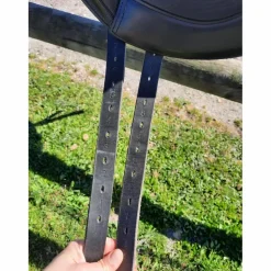 Selle de dressage 17,5 pouces Ikonic