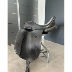 Selle de dressage - Sommer / Columbus 17.5