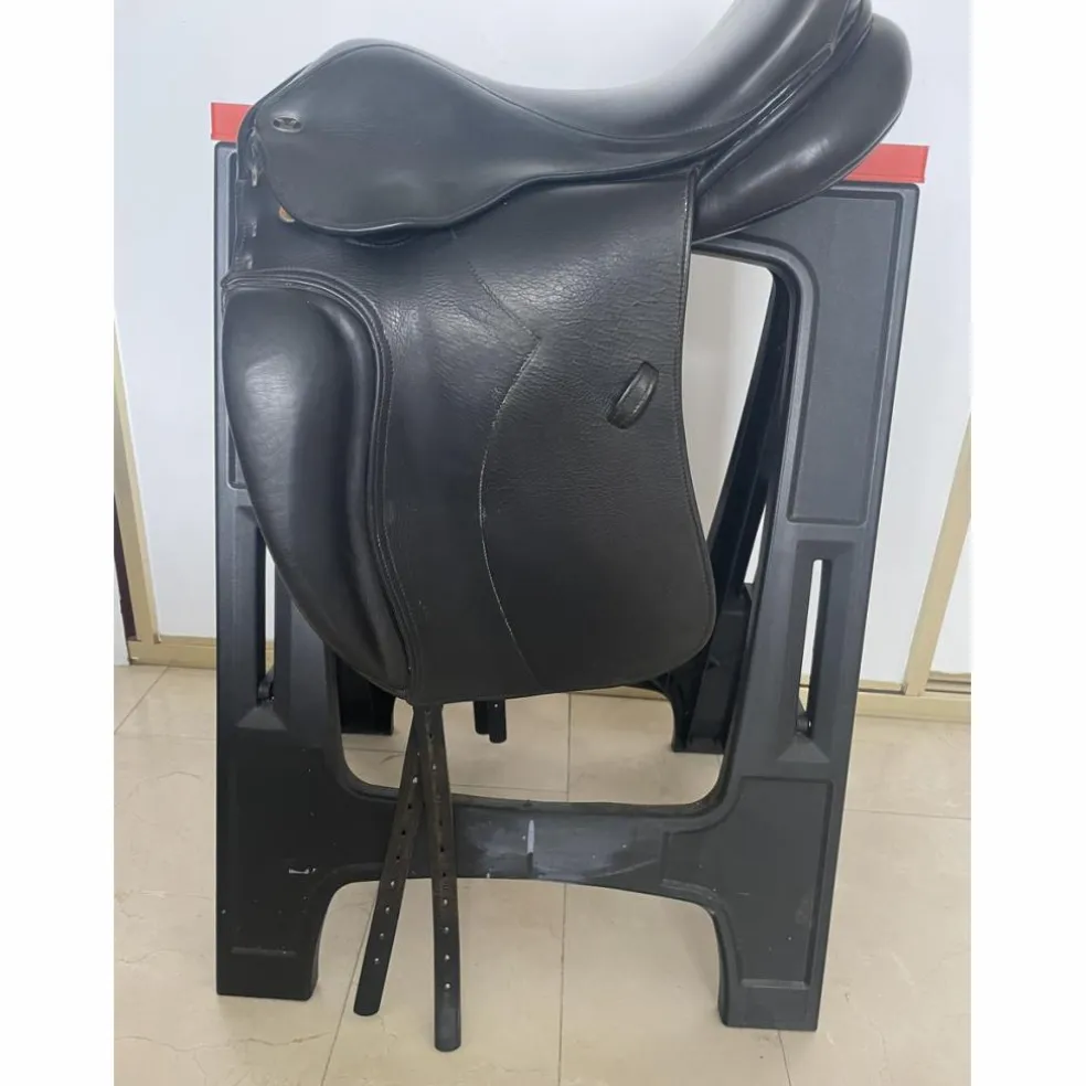 Selle de Dressage - Suprême 17,5