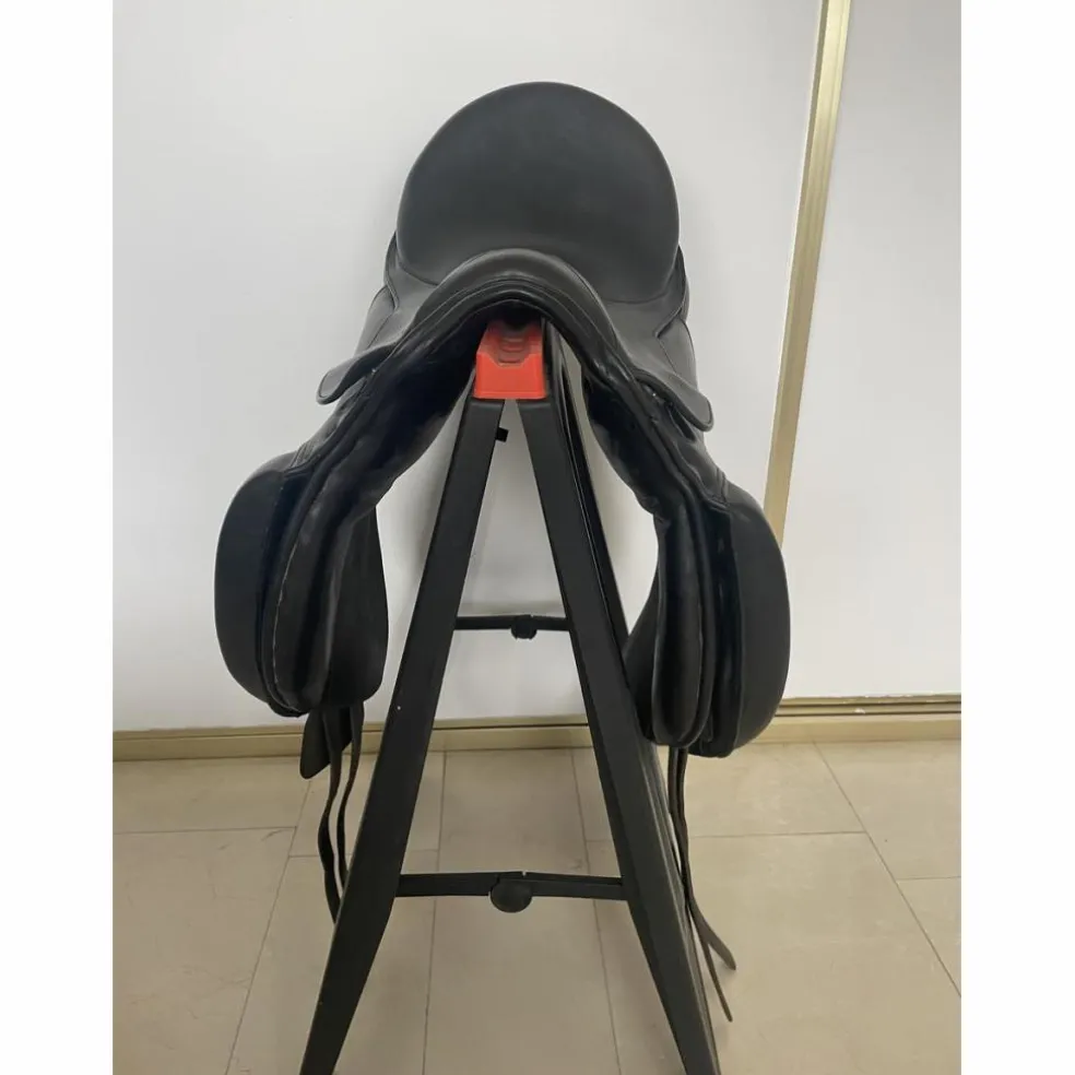 Selle de Dressage - Suprême 17,5