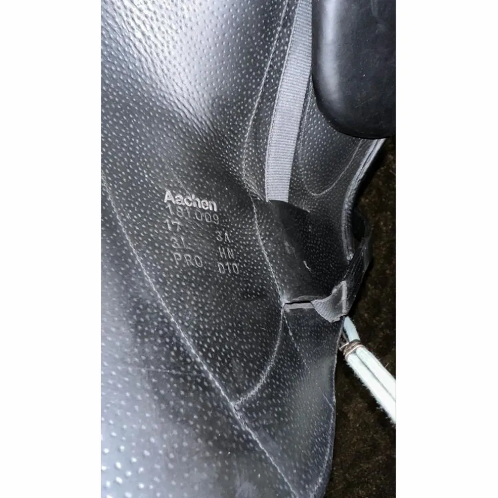 Selle de dressage Aachen Forestier