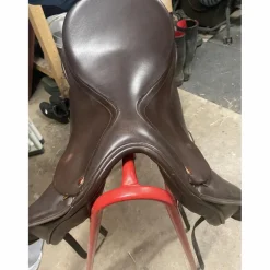 Selle de dressage Albion
