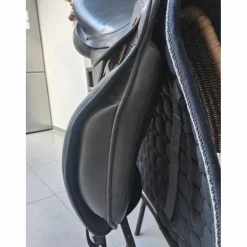 Selle de dressage Albion 17.5'