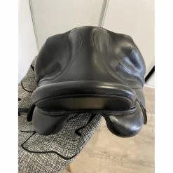 Selle de dressage Antares 17,5’