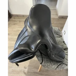 Selle de dressage Antares 17,5’