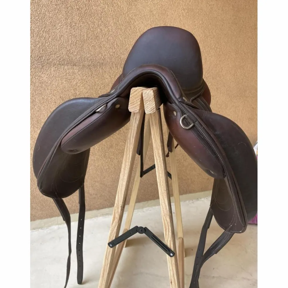 Selle de dressage Antares Cadence