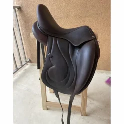 Selle de dressage Antares Cadence