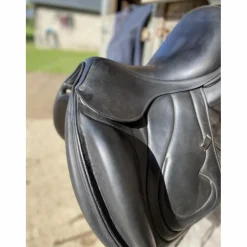 Selle de dressage Antares candence