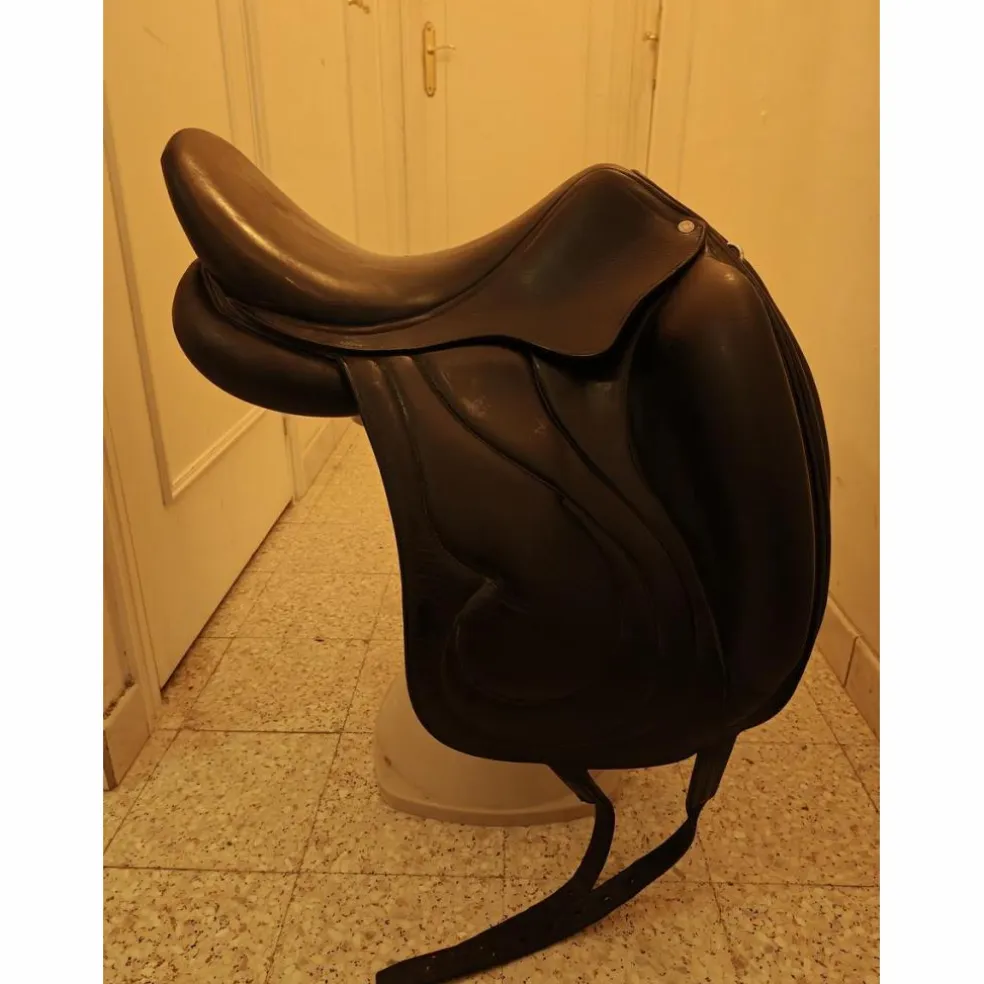 Selle de dressage Antares