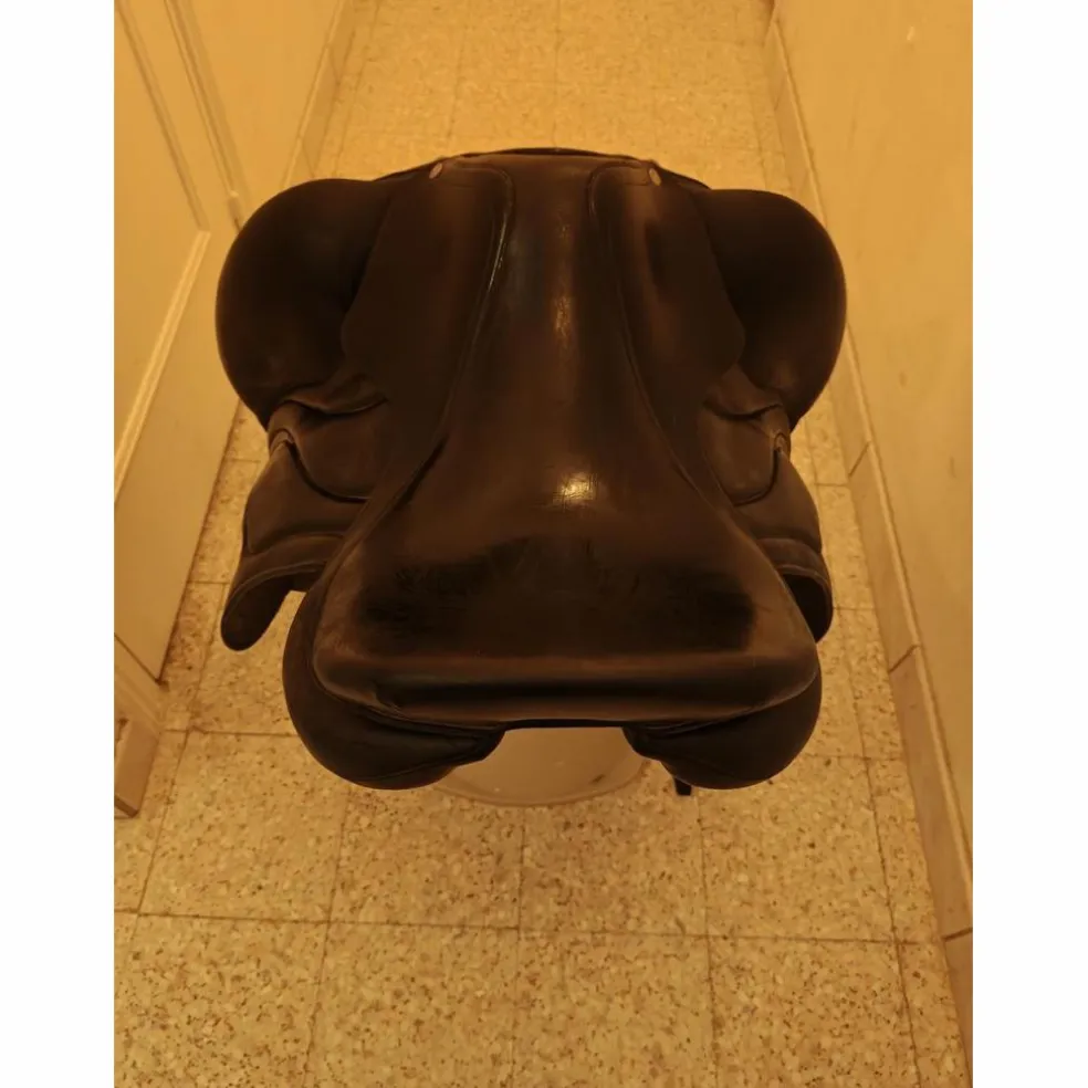 Selle de dressage Antares