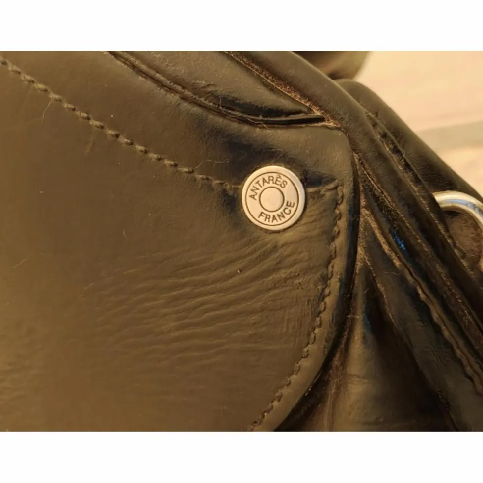 Selle de dressage Antares