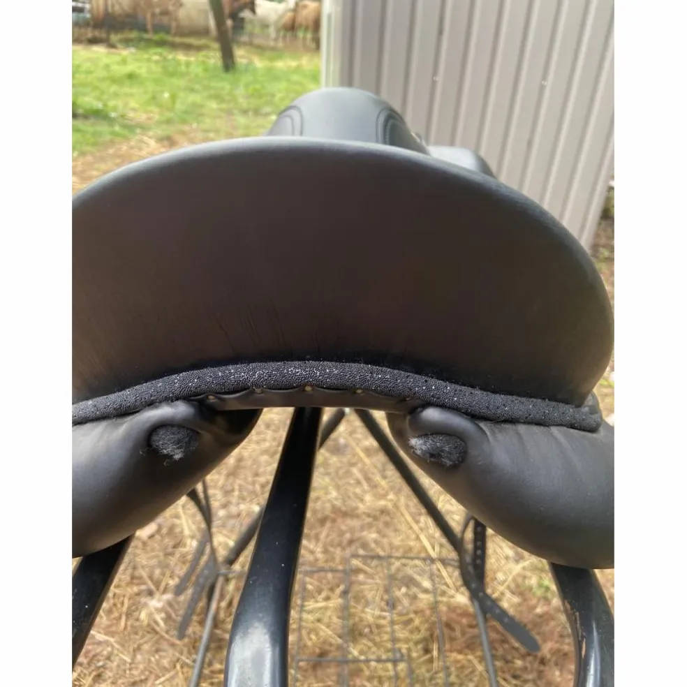 Selle de dressage Aulion 18’ neuve