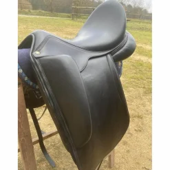 Selle de Dressage AULION 17,5