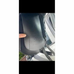 Selle de dressage Bates