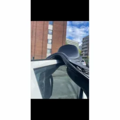 Selle de dressage Bates