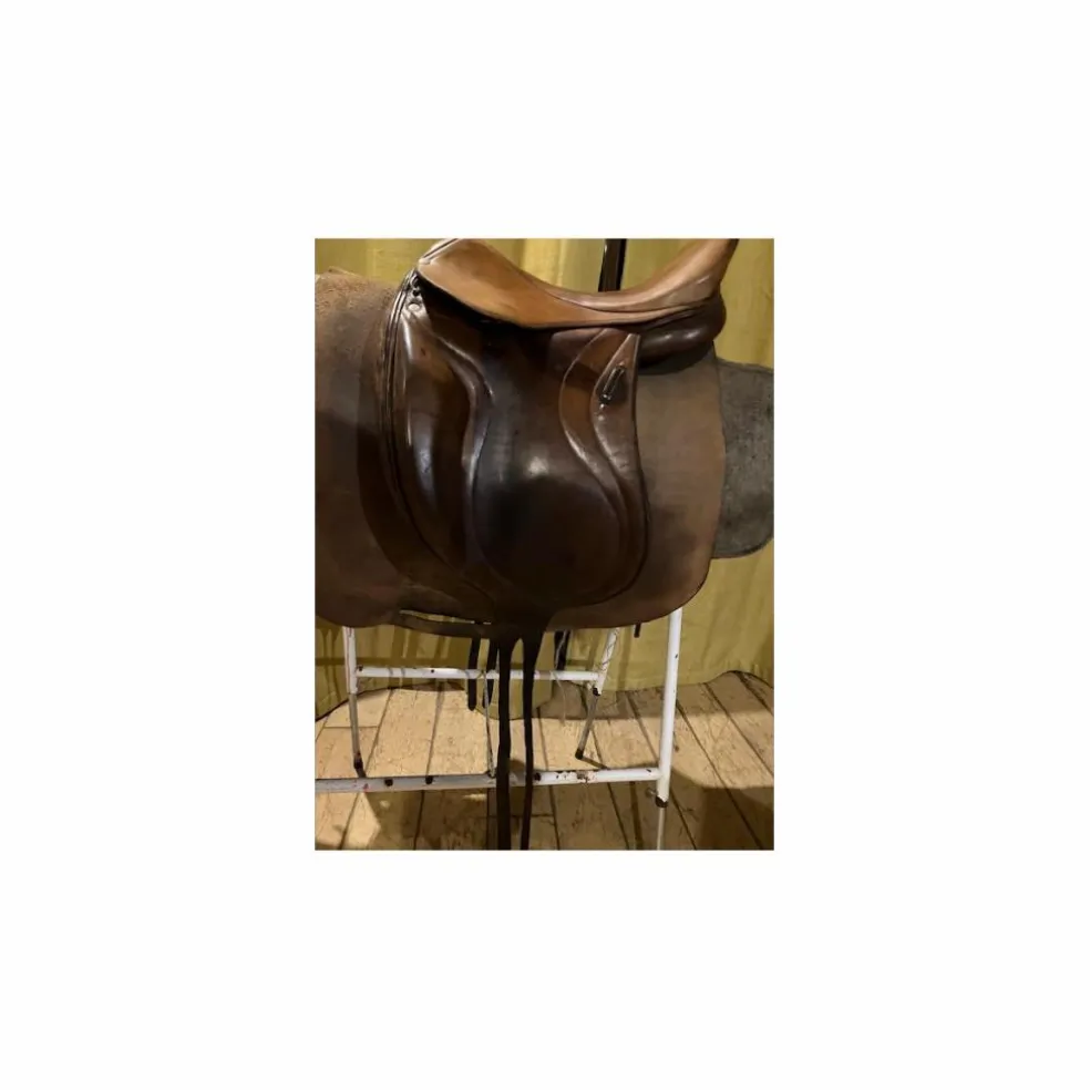 Selle de dressage Belloir saumur