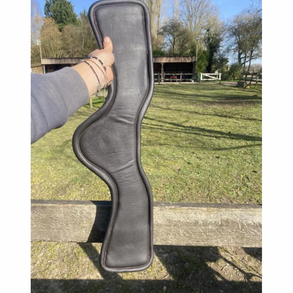 Selle de dressage butet