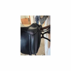 SELLE DE DRESSAGE CHILDERIC
