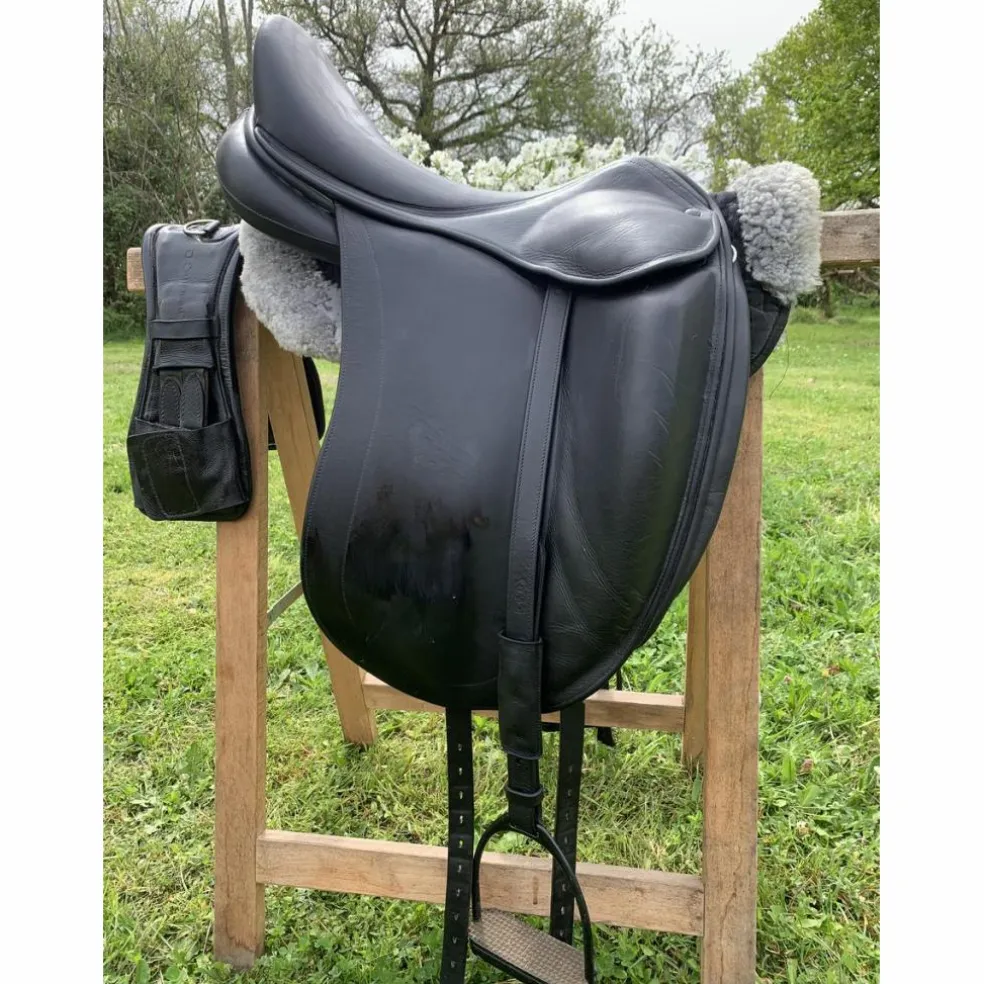 Selle de dressage Childeric