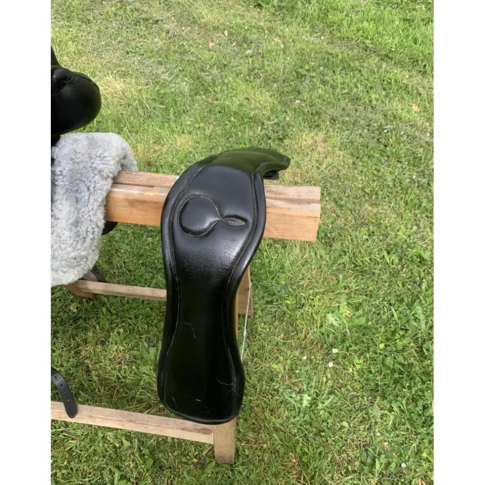 Selle de dressage Childeric